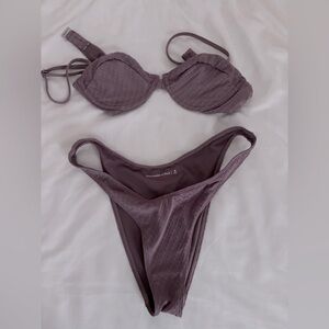 Abercrombie & Fitch bikini, high rise cheeky bottoms. Size medium.